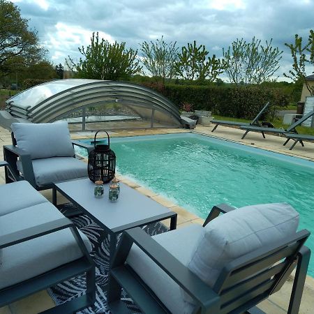 Maison/Villa Avec Piscine Privee Gite Brain D'Eau La Chapelle-de-Brain Dış mekan fotoğraf